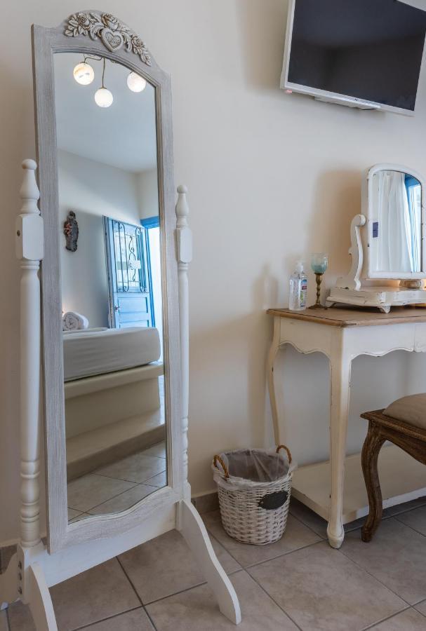 Blu Suites And Studios Adamantas  Dış mekan fotoğraf