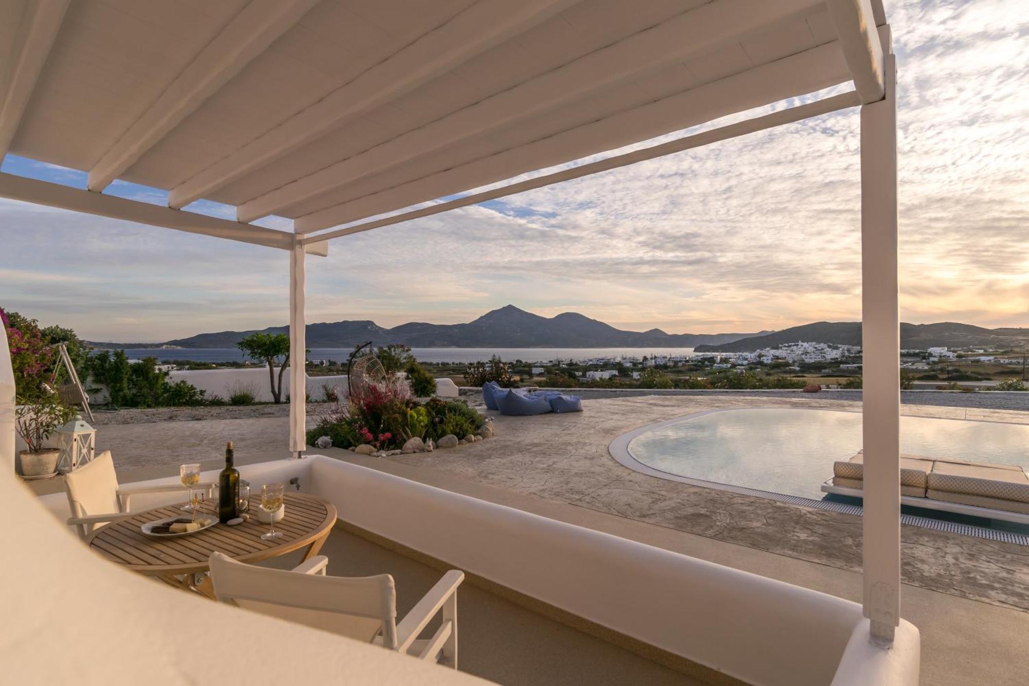 Blu Suites And Studios Adamantas  Dış mekan fotoğraf