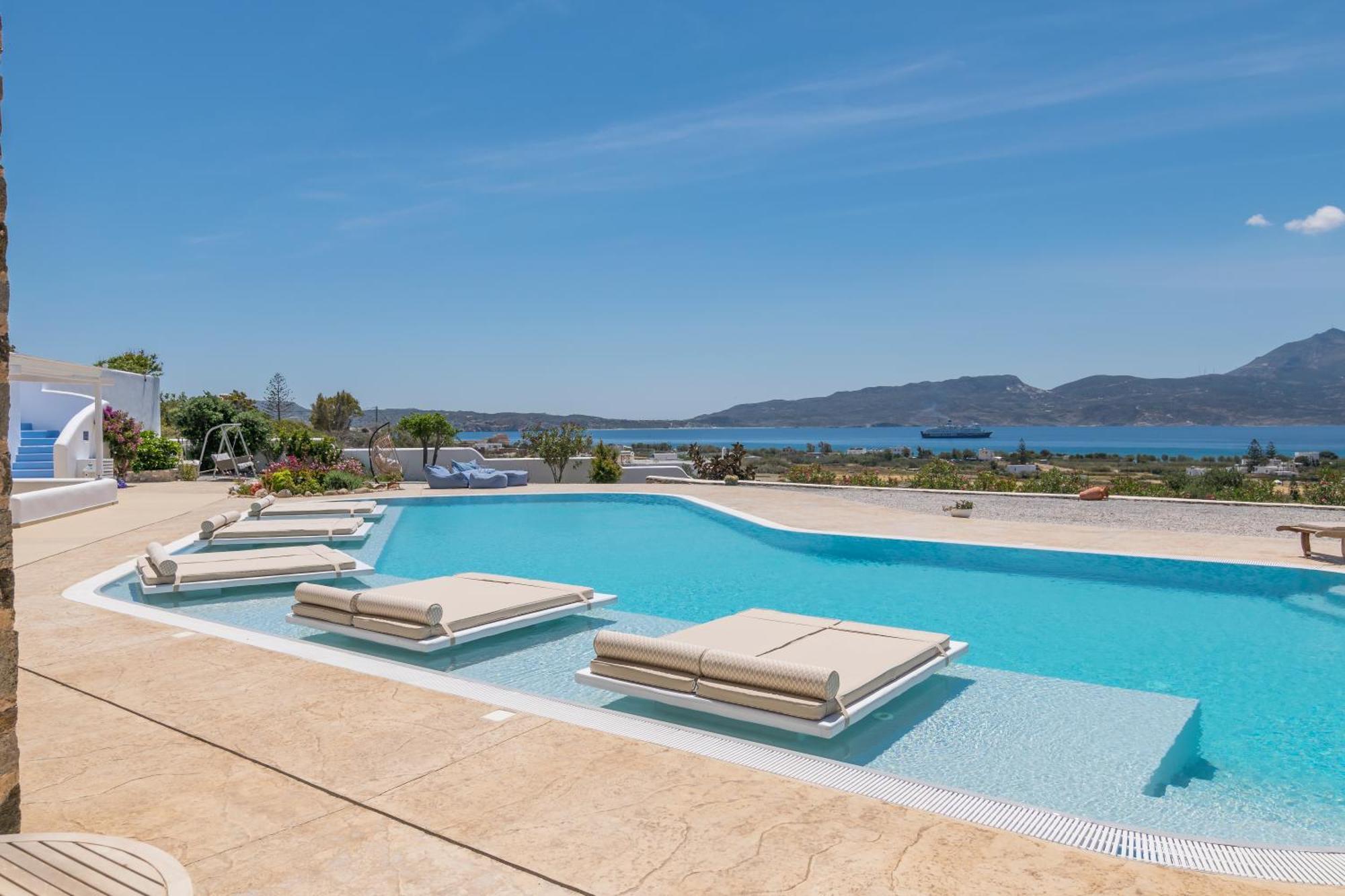 Blu Suites And Studios Adamantas  Dış mekan fotoğraf