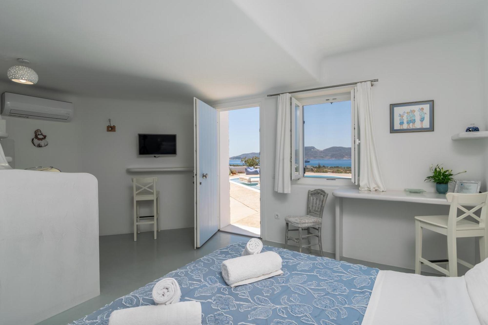 Blu Suites And Studios Adamantas  Dış mekan fotoğraf