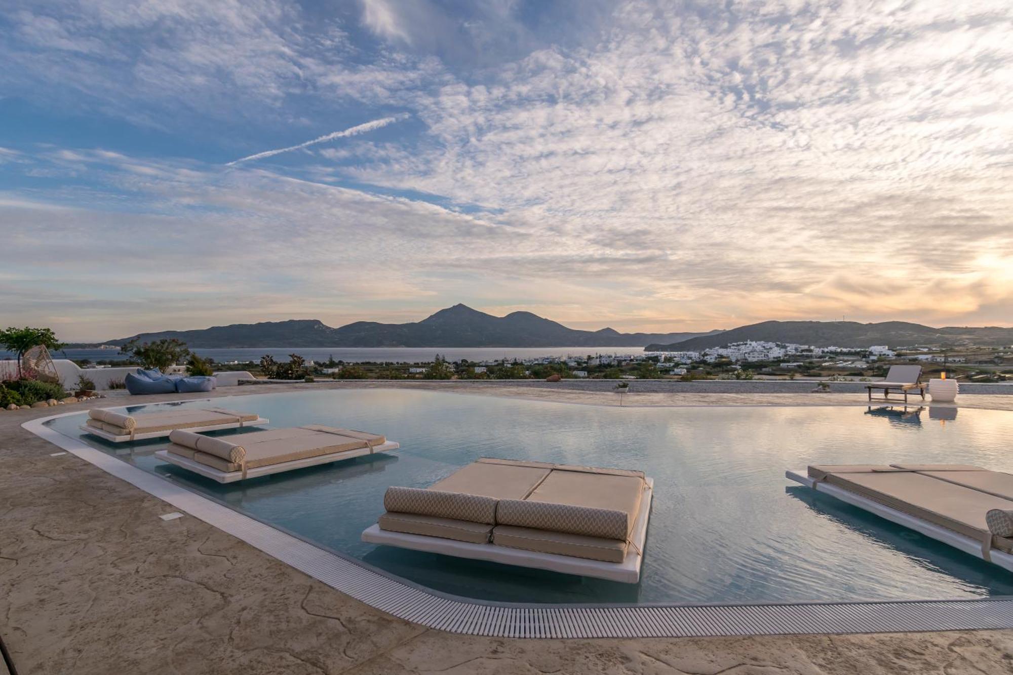 Blu Suites And Studios Adamantas  Dış mekan fotoğraf