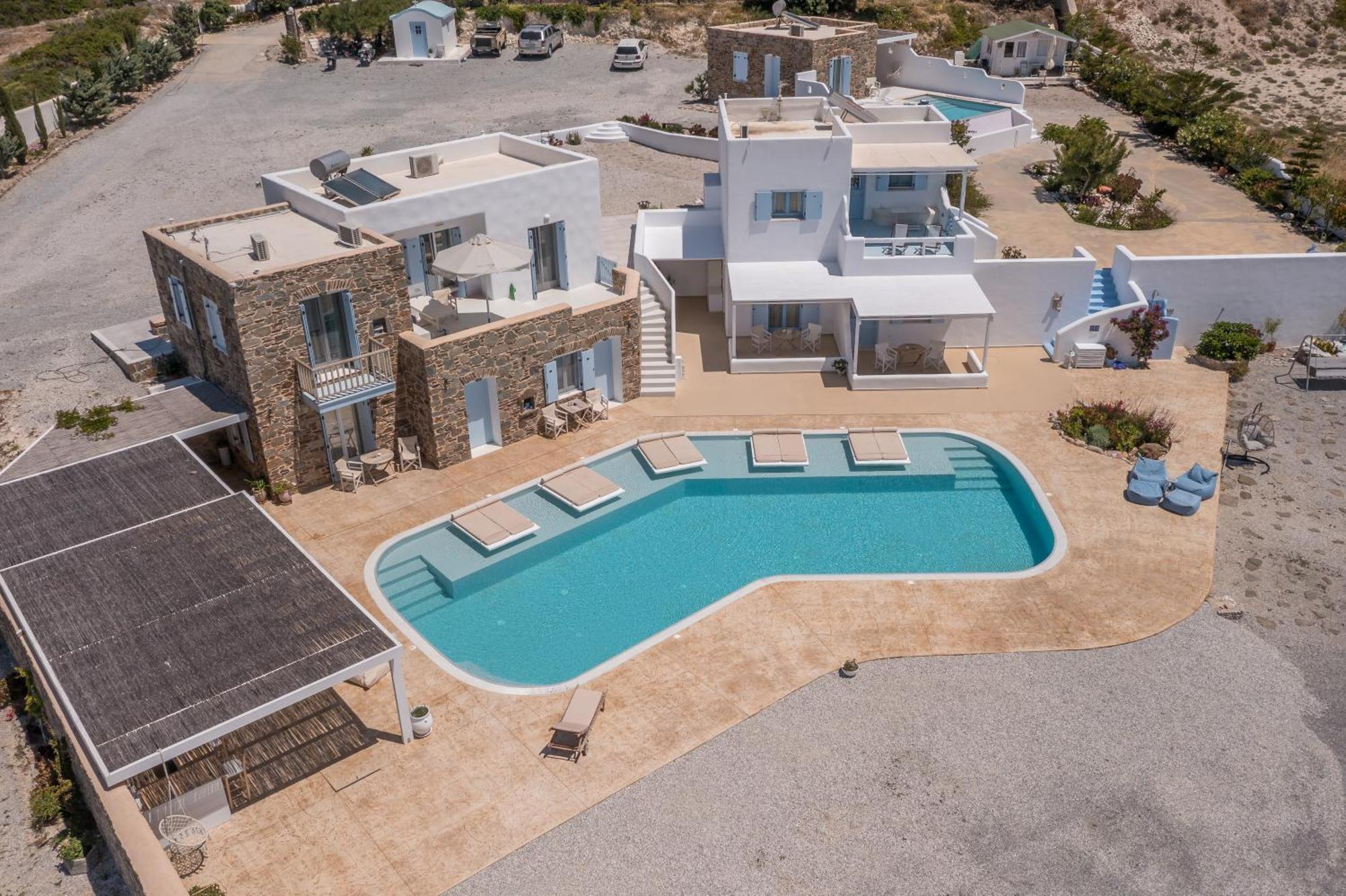 Blu Suites And Studios Adamantas  Dış mekan fotoğraf